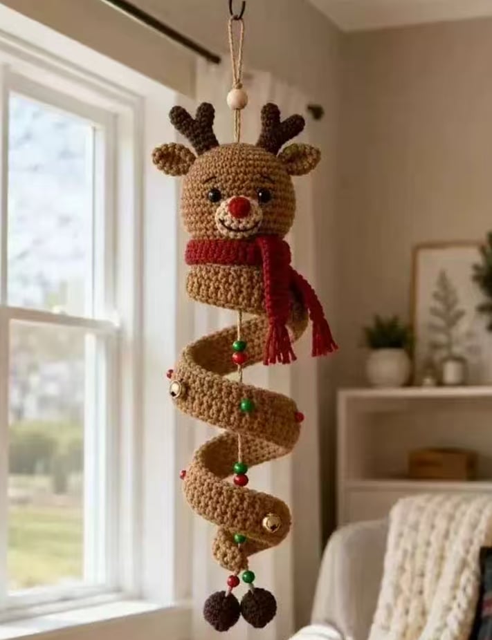 PREORDER ITEM (SEE DETAILS) - DIY HOLIDAY SPIRAL ORNAMENT CROCHET CRAFT PROJECTS